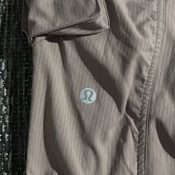 Lululemon Dance Studio Relaxed-Fit Mid-Rise Cargo Jogger - Picture 7 of 9